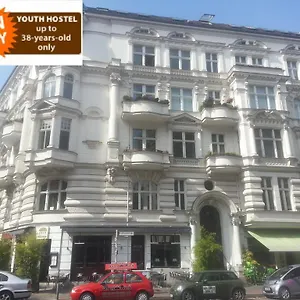 Gay Youth Hostal