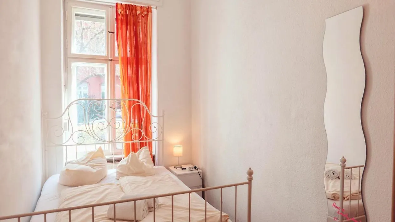 Albergue BackpackerBerlín Hostal